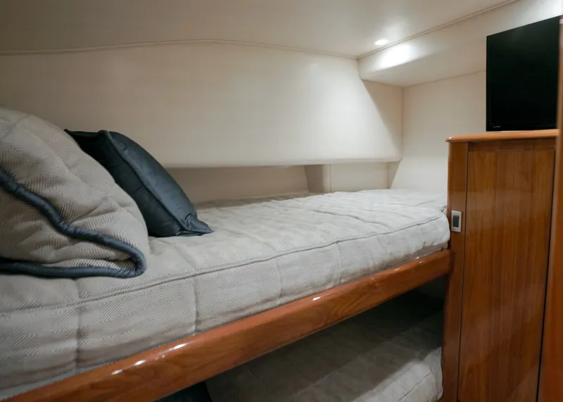 Slide: The Image of 2018 52 Viking Sport Tower Wild Eagle Stbd Aft Stateroom - 6027888