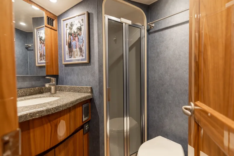 Slide: The Image of 2018 52 Viking Sport Tower Wild Eagle Stbd Head (1) - 6027890