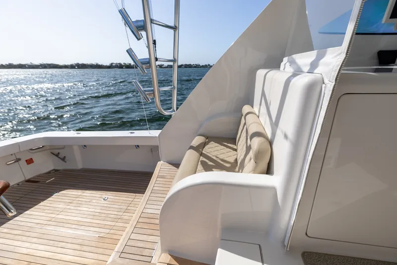 Slide: The Image of 2018 52 Viking Sport Tower Wild Eagle Port Mezzanine - 6027918