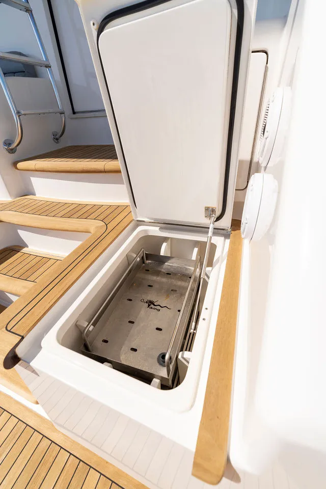 Slide: The Image of Viking 52 Sport Tower 2018 - 81