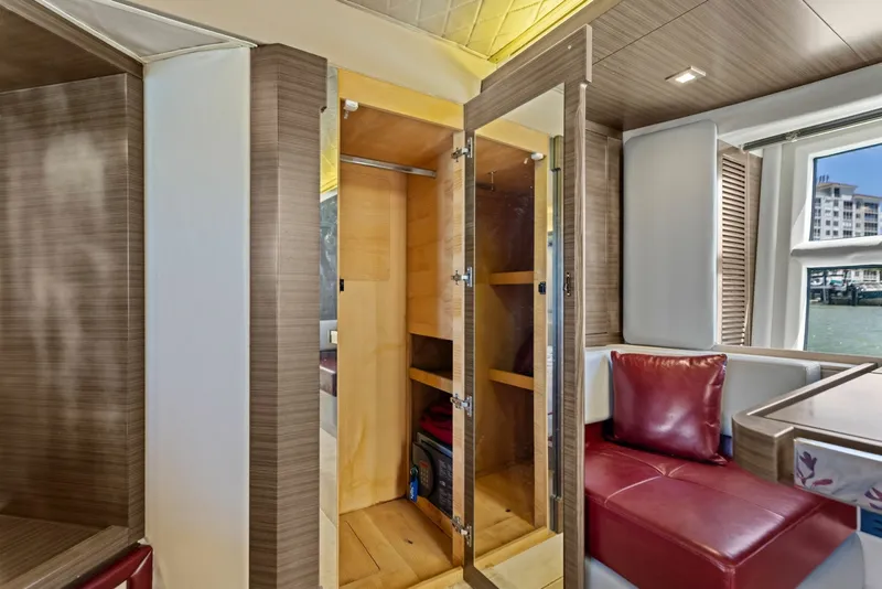 Slide: The Image of Azimut 55S 2015 - 6011425