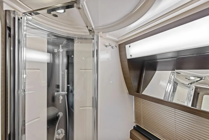 Slide: The Image of Azimut 55S 2015 - 6011442