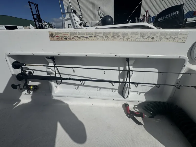 Slide: The Image of Angler 204 2005 - 6011700