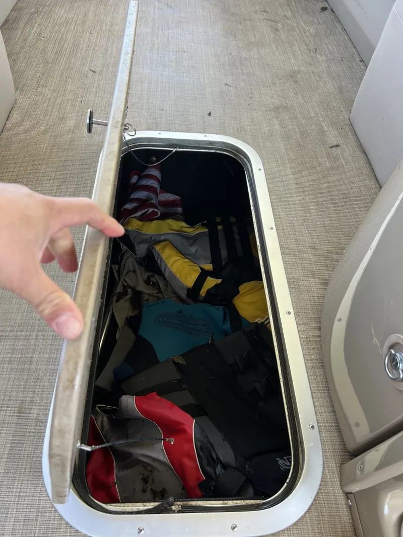 Slide: The Image of 47 Under Soil Storage - 6011694