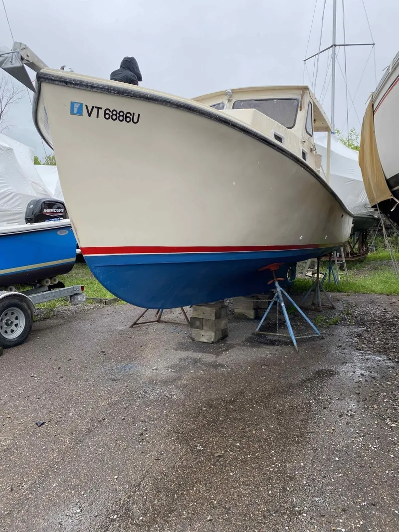 Slide: The Image of Nauset 27 1983 - 6011719