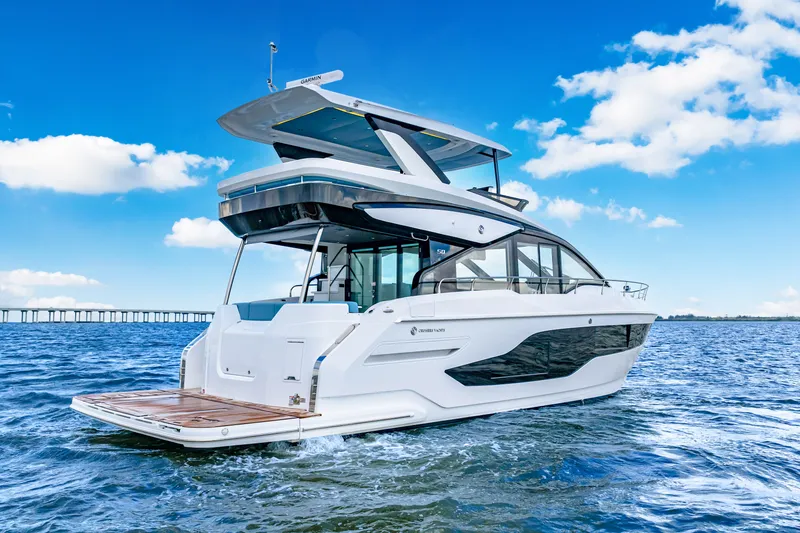 Slide: The Image of Cruisers 50 FLY 2026 - 7145810