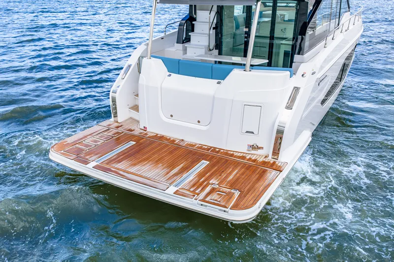 Slide: The Image of Cruisers 50 FLY 2026 - 7145816
