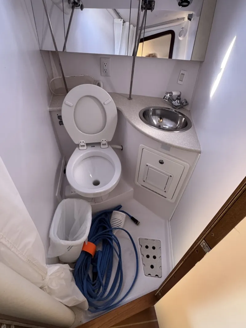 Slide: The Image of Catalina 315 2019 - 6045900