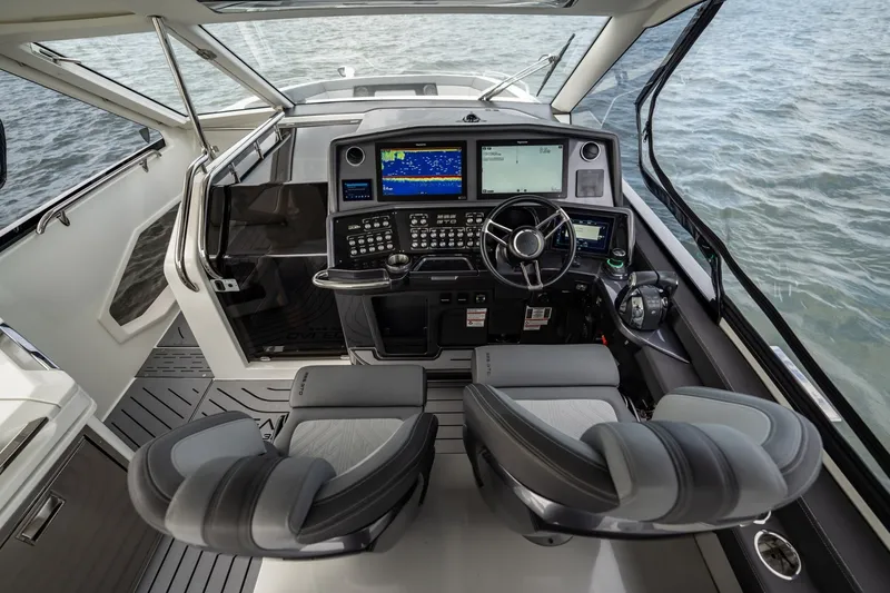 Slide: The Image of Galeon 32 2023 - 6012449