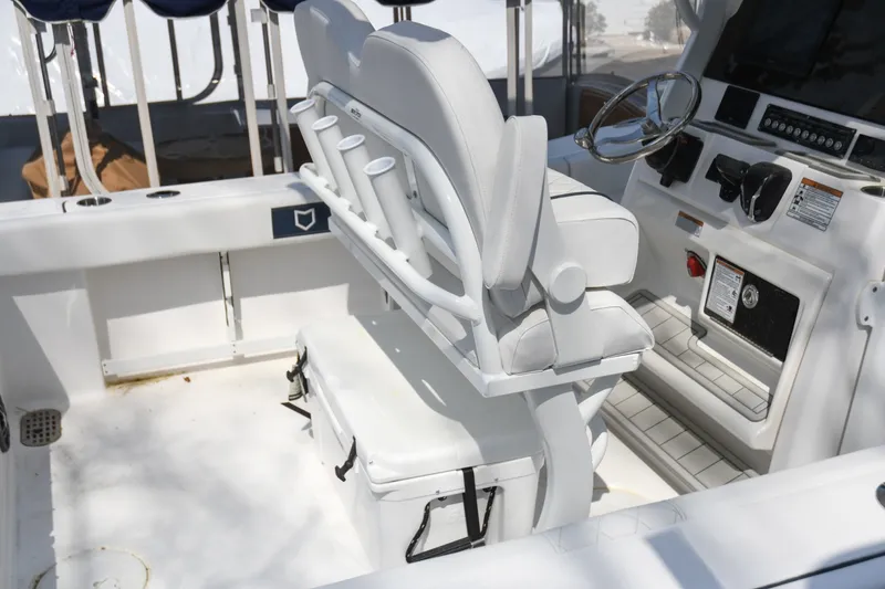 Slide: The Image of Sea Fox 248 Commander 2026 - 6019225