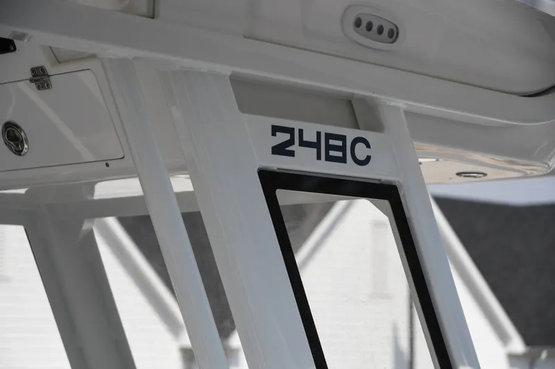 Slide: The Image of Sea Fox 248 Commander 2026 - 6019227