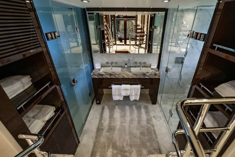 Slide: The Image of Sunseeker 95 Motor Yacht 2019 - 6015153