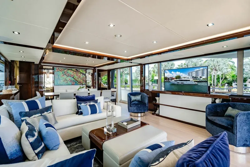 Slide: The Image of Sunseeker 95 Motor Yacht 2019 - 7649242