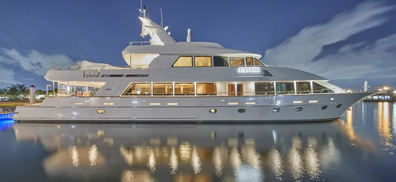 Slide: The Image of 058 Starboard - 6262402