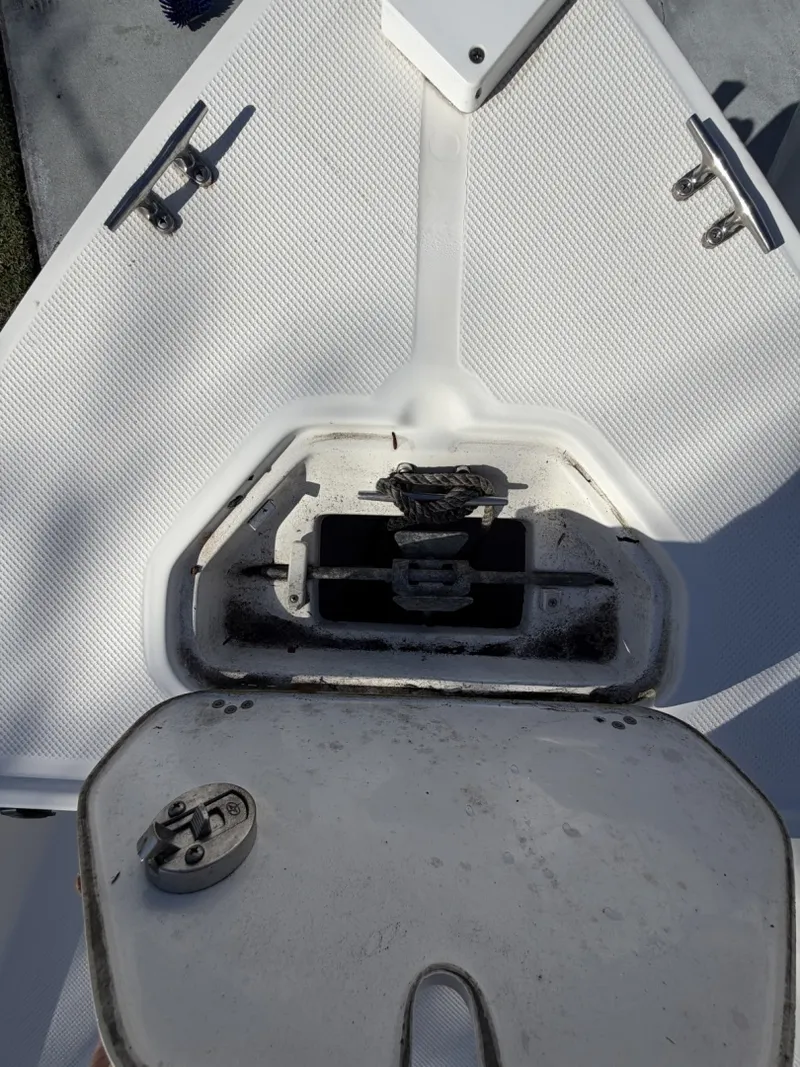 Slide: The Image of Key West 1720 Sportsman 2014 - 6013377