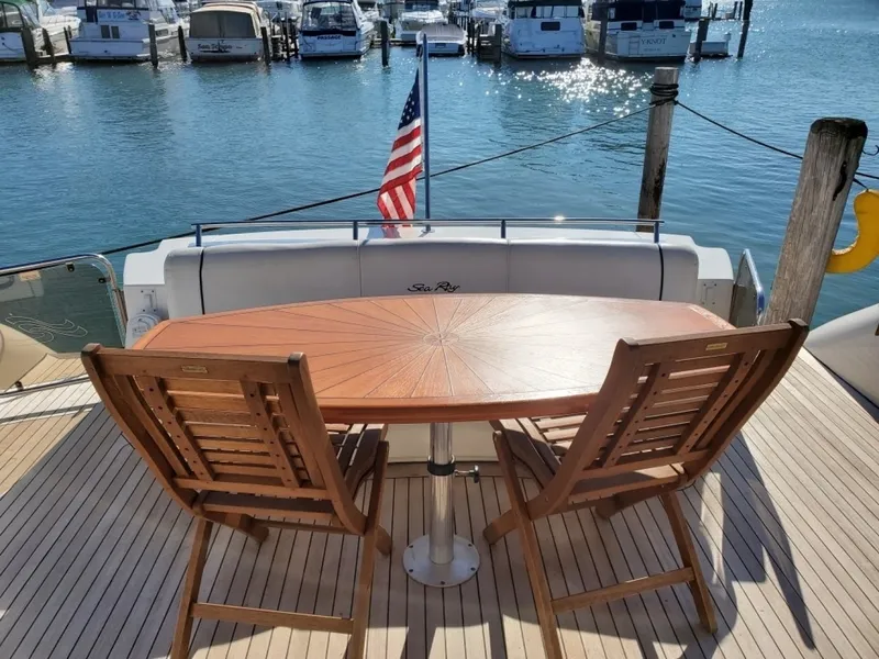 Slide: The Image of Sea Ray 60 Sundancer 2006 - 6013148