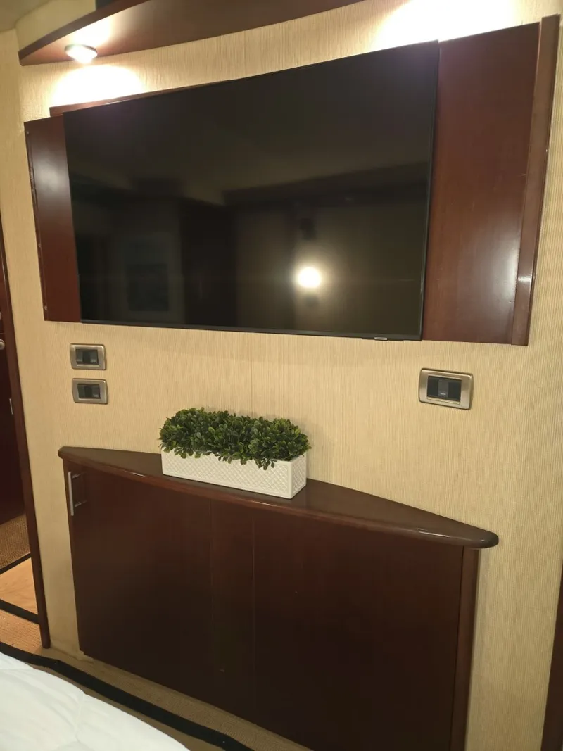 Slide: The Image of Sea Ray 60 Sundancer 2006 - 6013135