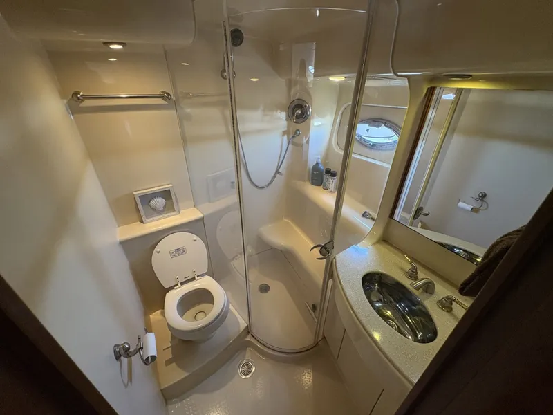 Slide: The Image of Meridian 411 Sedan 2005 - 6013090