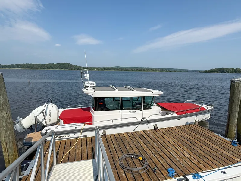 Slide: The Image of Axopar 28 Cabin 2021 - 6013124