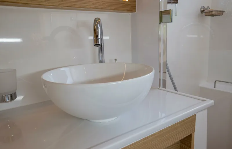 Slide: The Image of Aquila 54 Yacht 2026 - 6013291