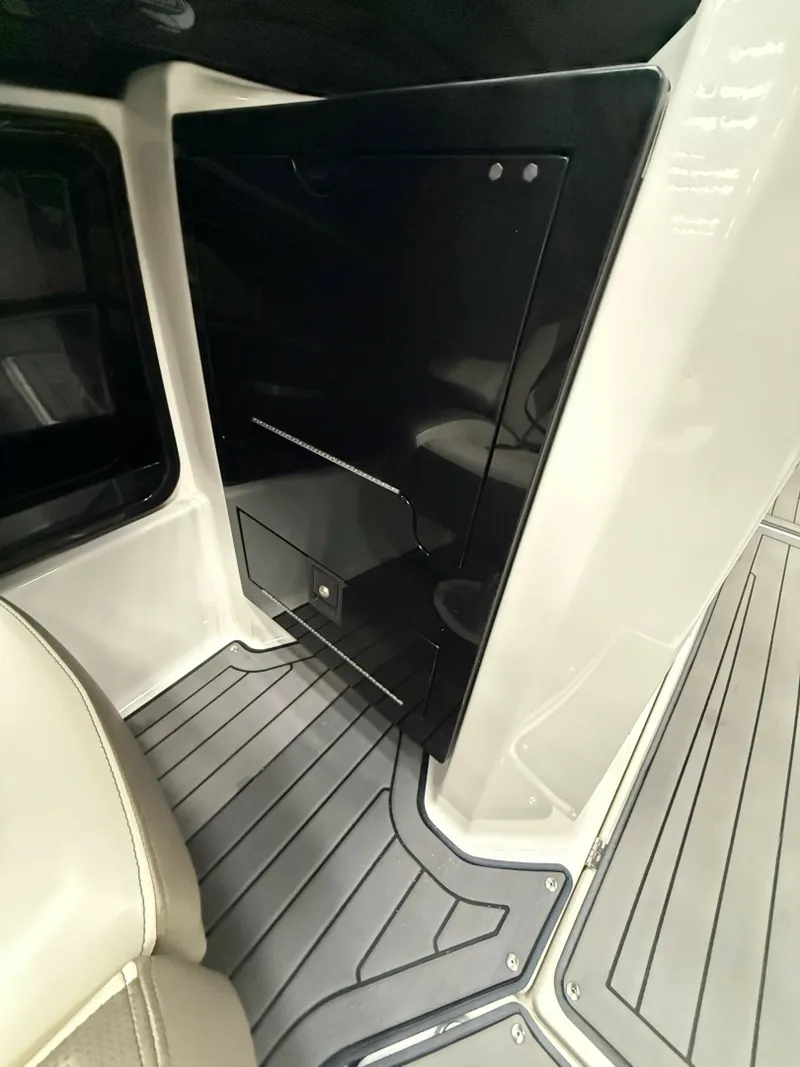 Slide: The Image of Yamaha 212 Limited S 2018 - 6013405