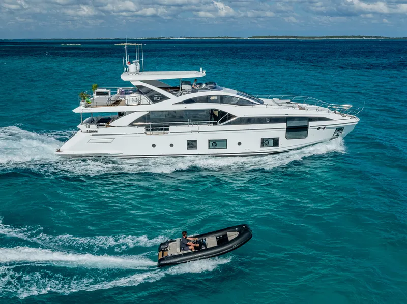 Slide: The Image of Azimut GRANDE 27M 2020 - 6013479