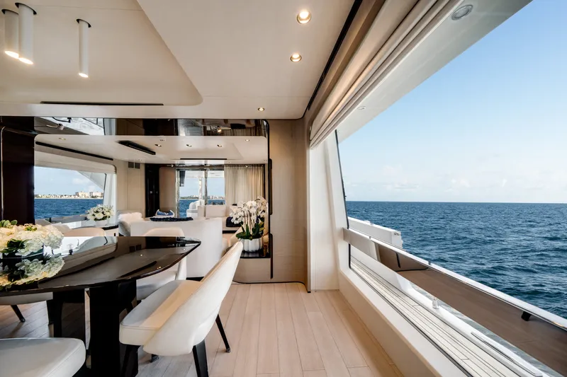 Slide: The Image of Azimut GRANDE 27M 2020 - 7269418