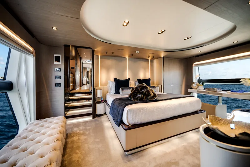Slide: The Image of Azimut GRANDE 27M 2020 - 7269433