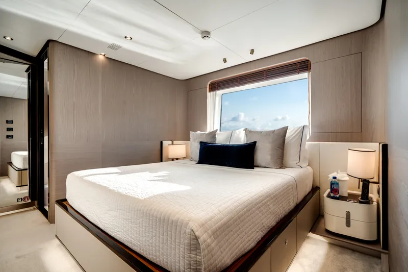 Slide: The Image of Azimut GRANDE 27M 2020 - 7269436