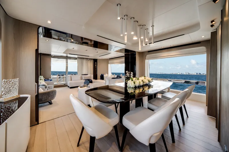 Slide: The Image of Azimut GRANDE 27M 2020 - 7269416
