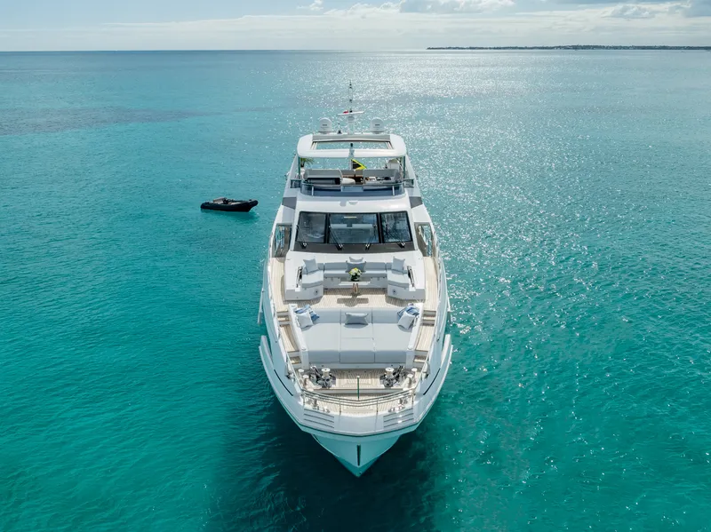 Slide: The Image of Azimut GRANDE 27M 2020 - 7269407
