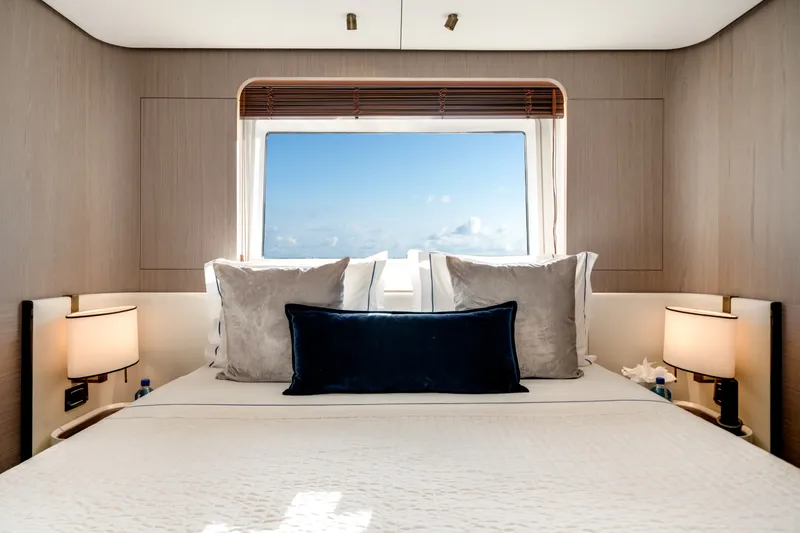 Slide: The Image of Azimut GRANDE 27M 2020 - 7269437