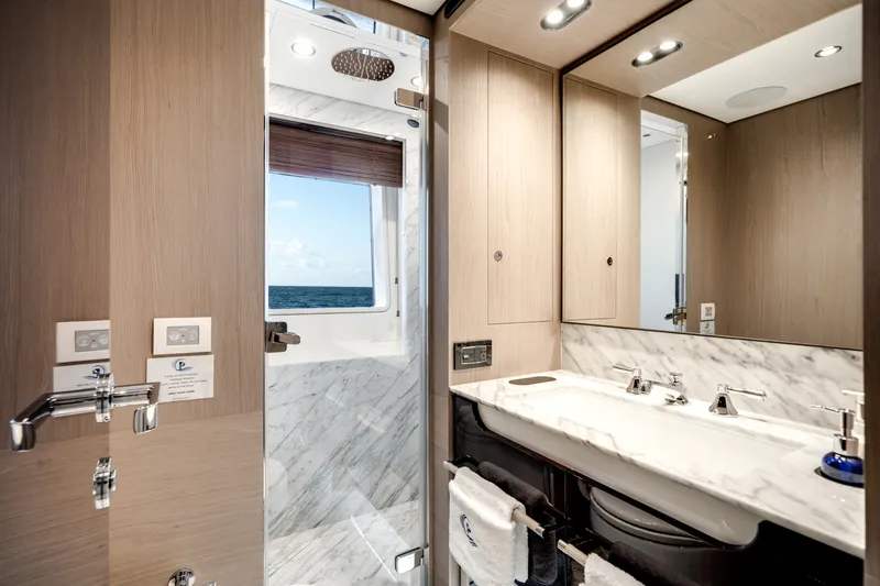 Slide: The Image of Azimut GRANDE 27M 2020 - 7269449