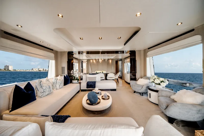 Slide: The Image of Azimut GRANDE 27M 2020 - 7269419
