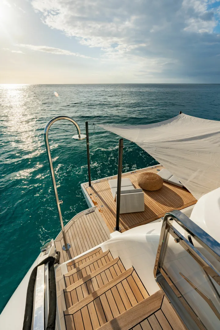 Slide: The Image of Azimut GRANDE 36M 2024 - 6827229