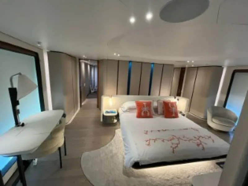 Slide: The Image of Azimut GRANDE 36M 2024 - 6013492