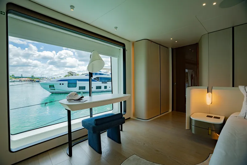 Slide: The Image of Azimut GRANDE 36M 2024 - 6827253