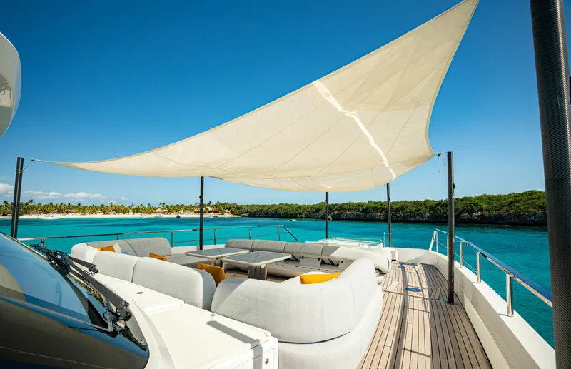 Slide: The Image of Azimut GRANDE 36M 2024 - 6827280