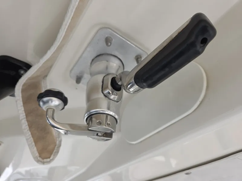 Slide: The Image of 2021 Boston Whaler 420 Outrage BFT-Profile 2021 Boston Whaler 420 Outrage BFT - 7655212