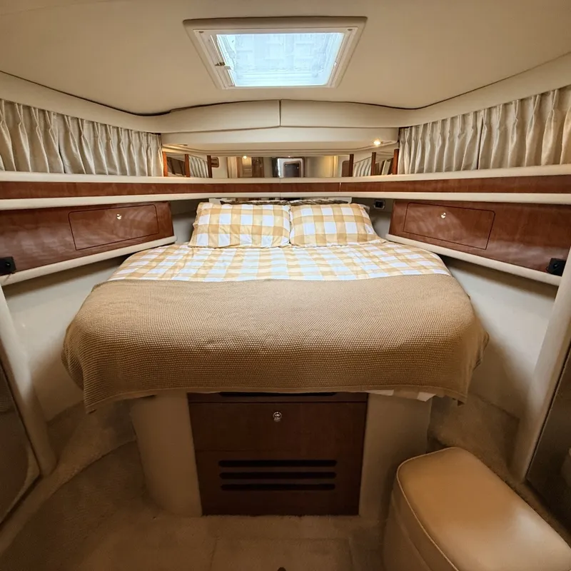 Slide: The Image of Sea Ray 450 Express Bridge 2003 - 6013784