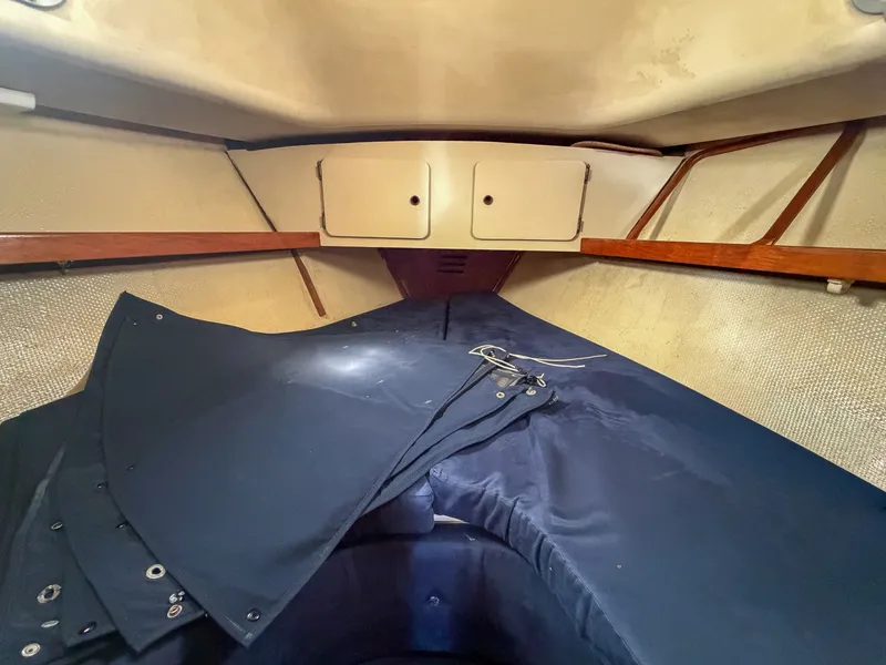 Slide: The Image of Pearson 385 1984 - 6027681