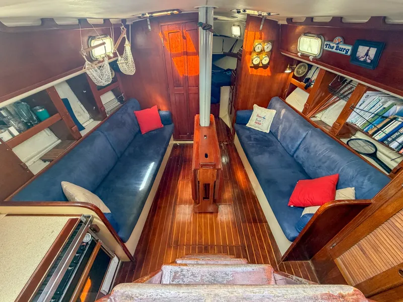 Slide: The Image of Pearson 385 1984 - 6027667