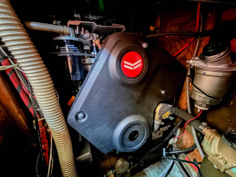 Slide: The Image of Pearson 385 1984 - 6027697