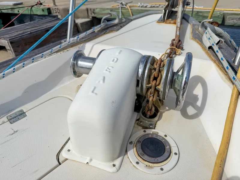 Slide: The Image of Pearson 385 1984 - 6027635