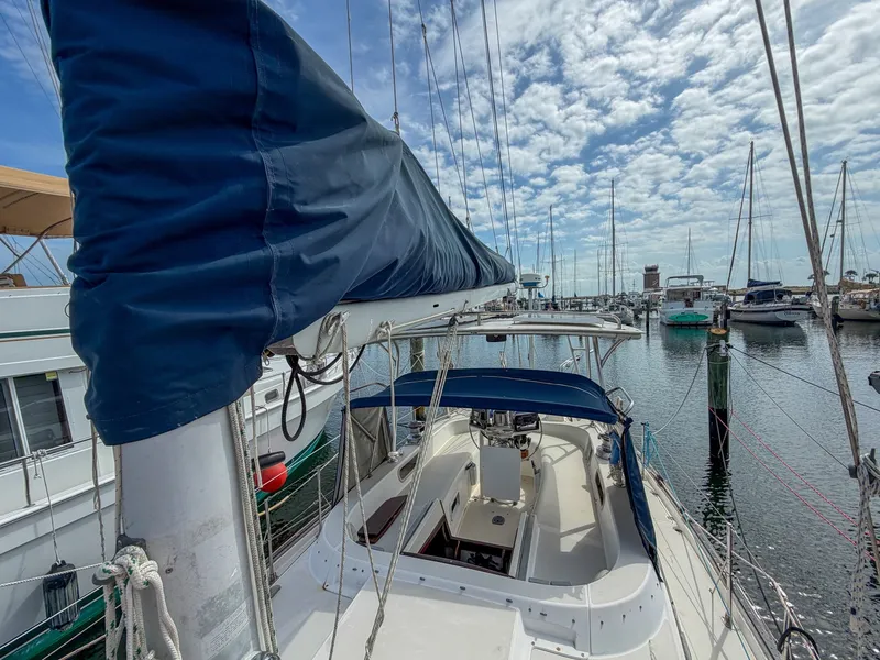 Slide: The Image of Pearson 385 1984 - 6027639