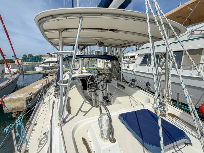 Slide: The Image of Pearson 385 1984 - 6027649