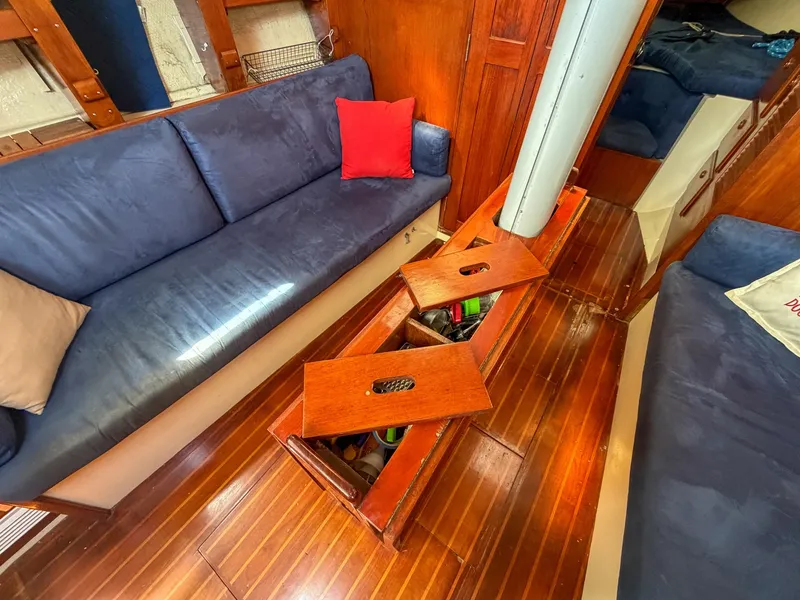 Slide: The Image of Pearson 385 1984 - 6027672