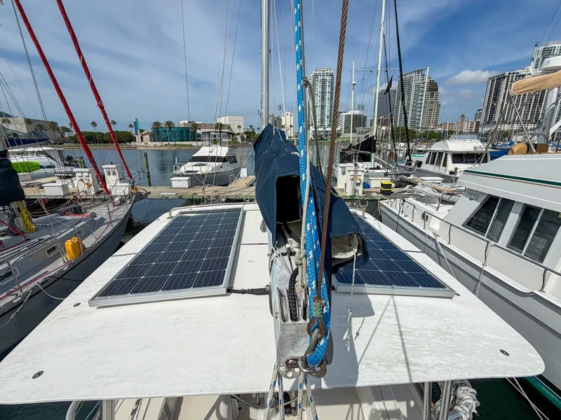 Slide: The Image of Pearson 385 1984 - 6027650