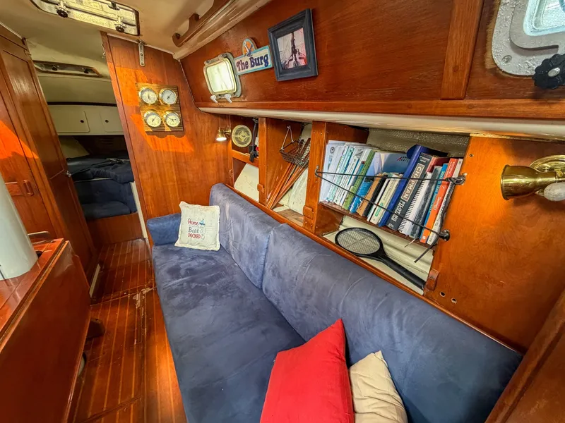 Slide: The Image of Pearson 385 1984 - 6027675