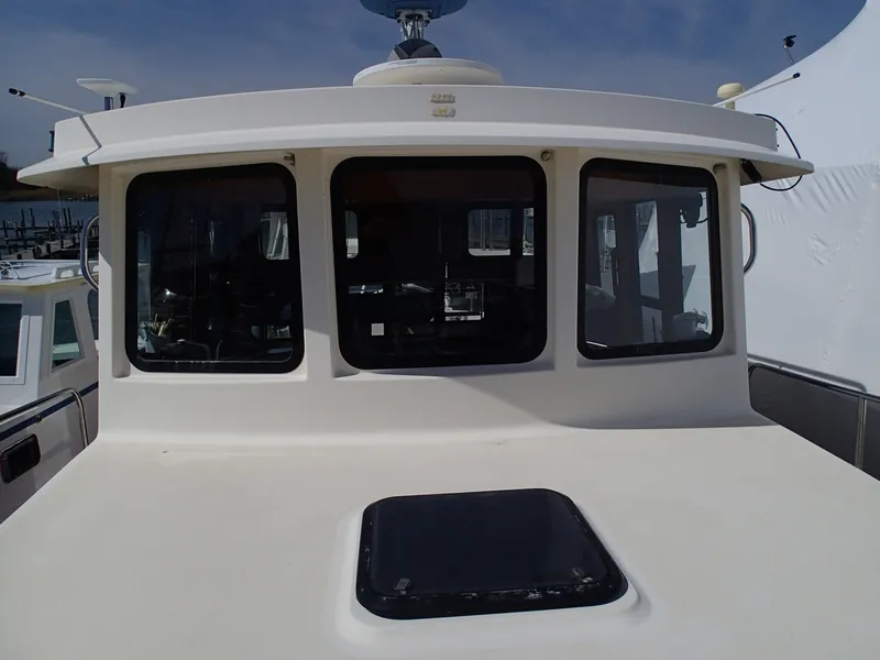 Slide: The Image of Pilothouse from Bow - 6022370